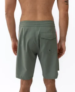 Golden Breed Boardies-Long Island Boardie |