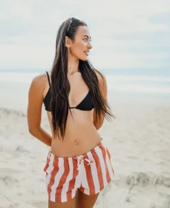 Women Golden Breed Shorts-Molly Short | Wash Red/Beige